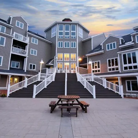 Enjoy Snowball Fights Or Romantic Nights In A 1Bd Vacation Apartment